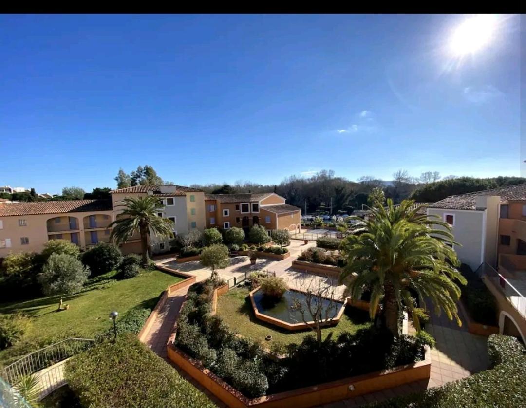 孔格林T2 Au Coeur Du Golfe De Saint Tropez公寓 外观 照片