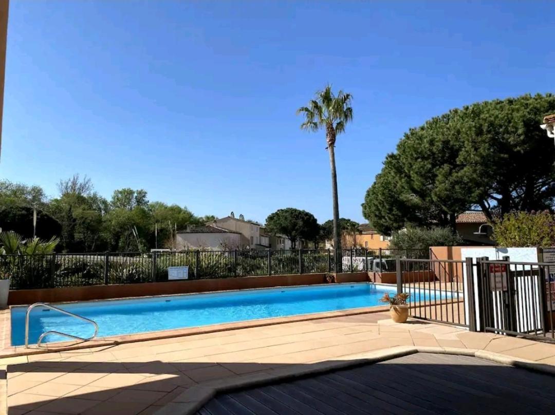 孔格林T2 Au Coeur Du Golfe De Saint Tropez公寓 外观 照片